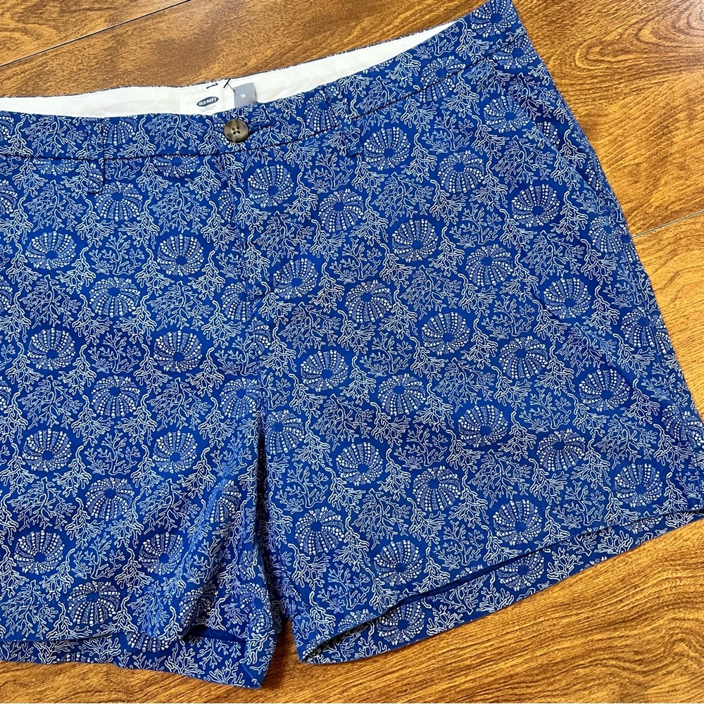 Old Navy Royal Blue white Sea shell Coral Print shorts NWOT Plus Size 14